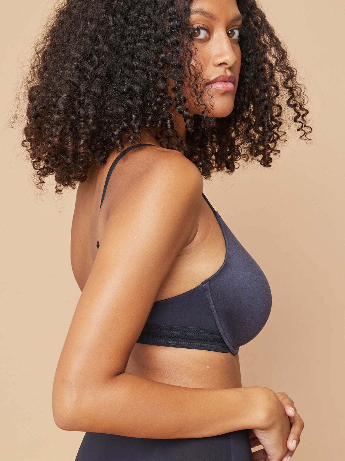 Side of Fine Lines Supersoft Convertible T Shirt Bra in Black