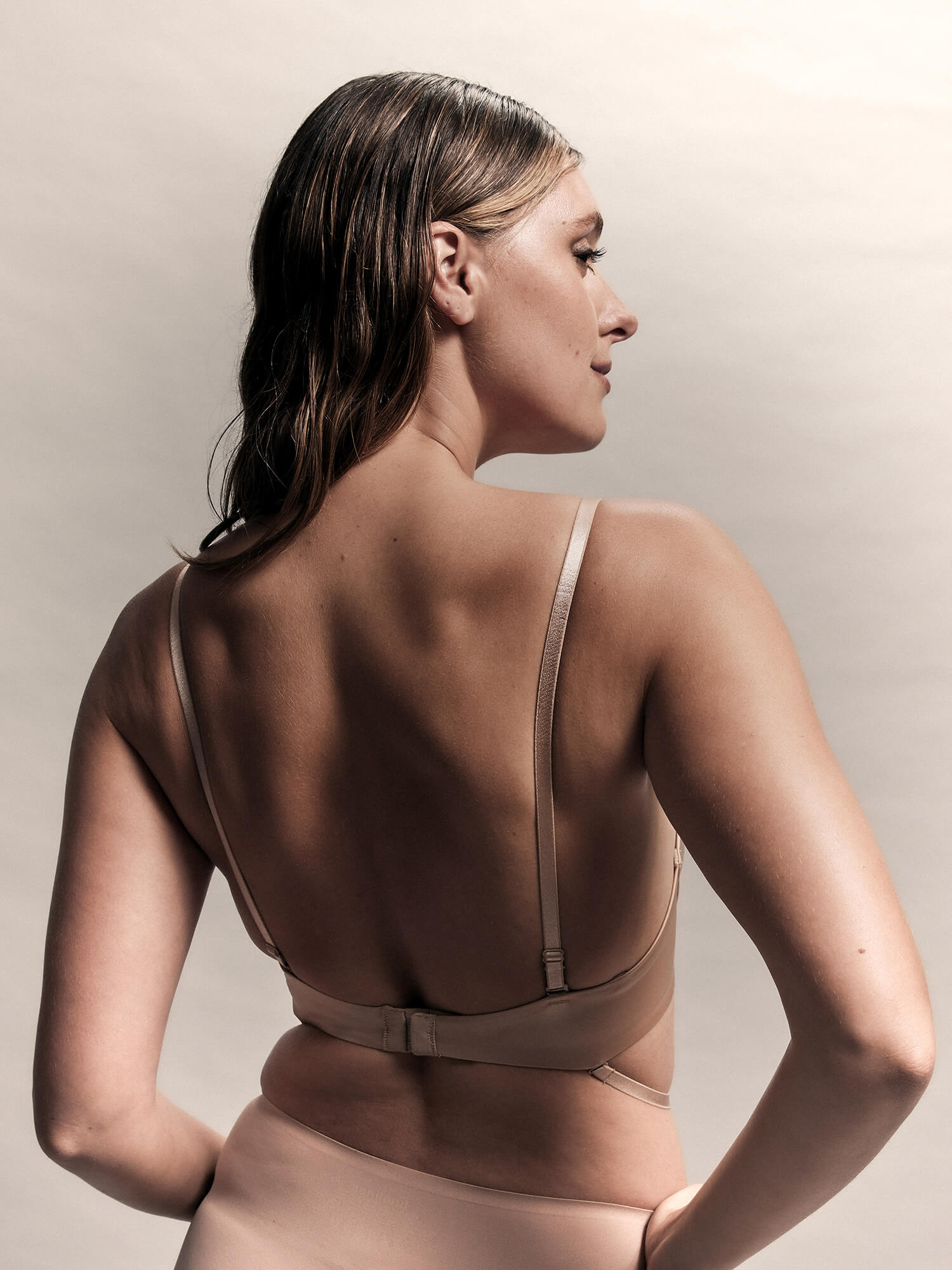 Finelines Refined Low Back Longline Bra - Nude - Curvy Bras