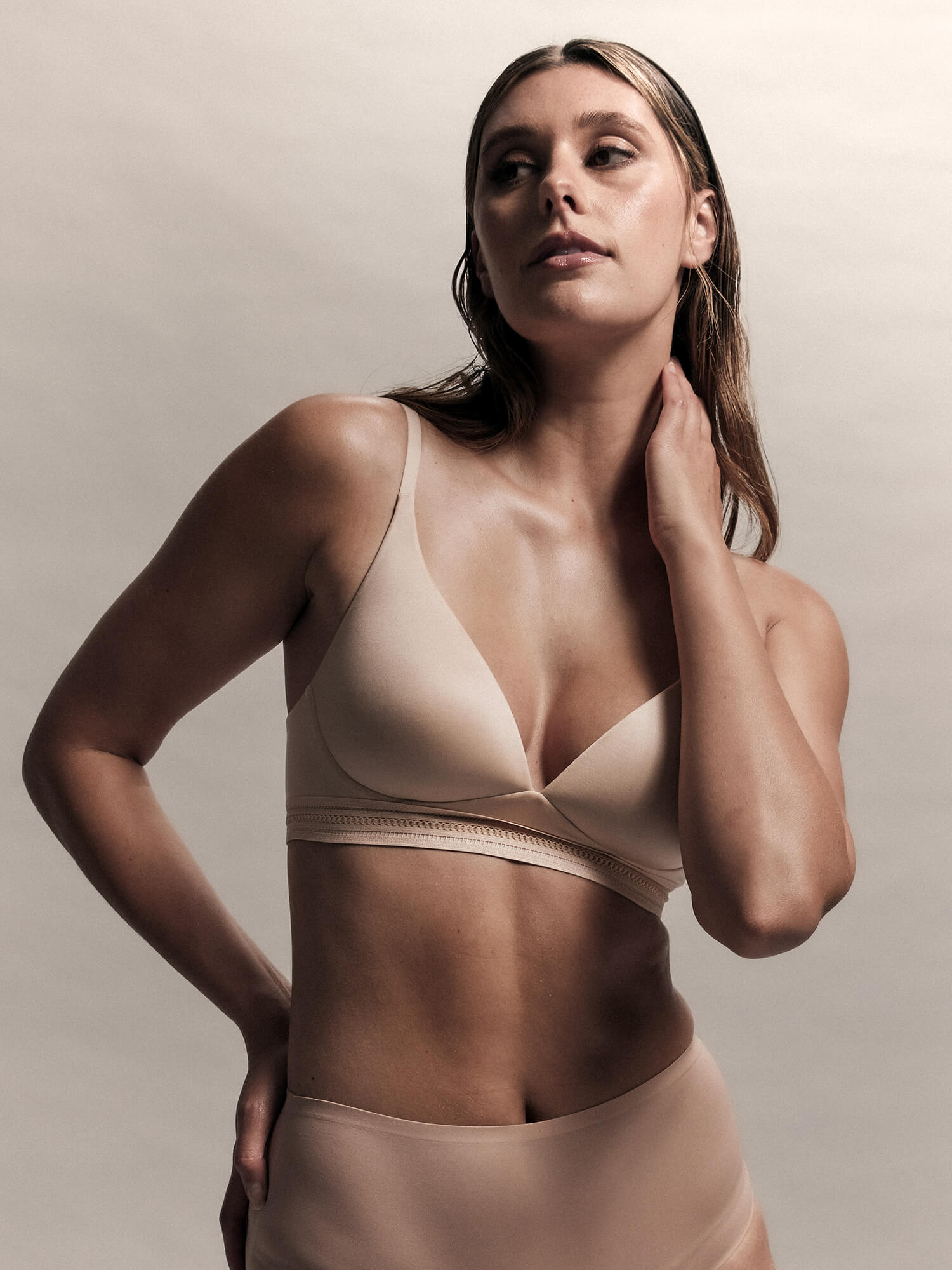 Supersoft Nude Wireless Convertible Bra - Fine Lines Lingerie